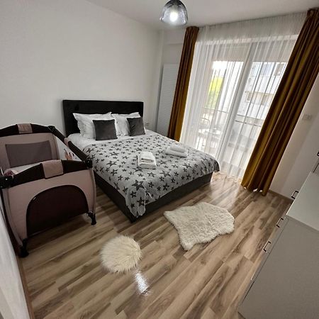 Escape Lounge Daire Craiova Dış mekan fotoğraf